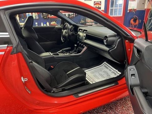 Used 2022 Toyota GR86 Premium image 10