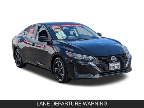 Used 2024 Nissan Sentra SV FWD image 2
