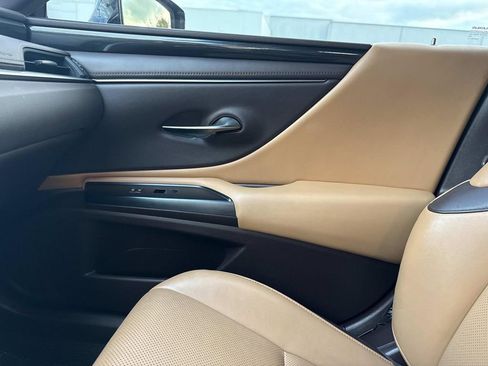 Used 2020 Lexus ES 350 image 27