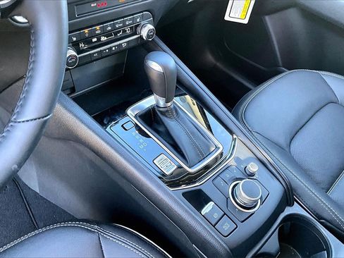 Used 2025 MAZDA CX-5 AWD 2.5 S w/ Preferred Package image 10