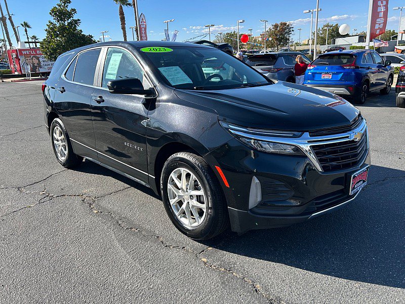 Used 2023 Chevrolet Equinox LT FWD image 1