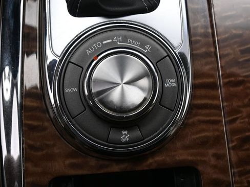 Used 2020 Nissan Armada Platinum w/ Captain's Chairs Package AWD/4WD image 29