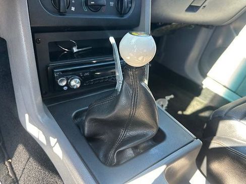 Used 1993 Ford Mustang LX image 18