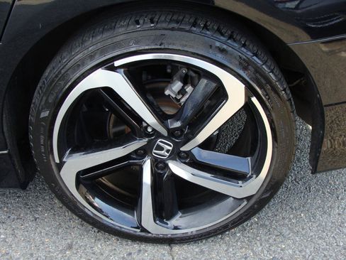 Used 2022 Honda Accord Sport image 36