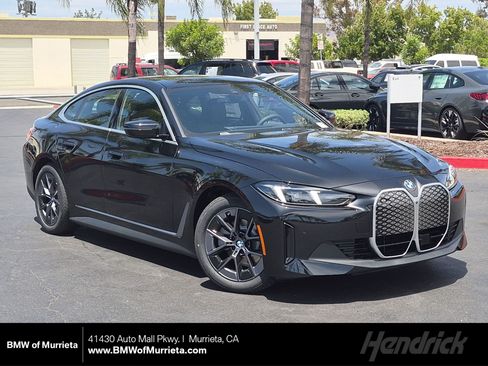 New 2026 BMW i4 eDrive40 w/ Parking Assistance Package RWD image 1