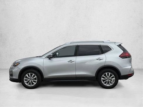 Used 2018 Nissan Rogue SV FWD image 8