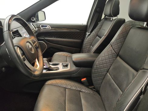 Used 2019 Jeep Grand Cherokee Summit AWD/4WD image 17