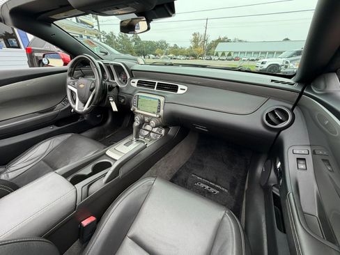 Used 2014 Chevrolet Camaro SS w/ RS Package image 23