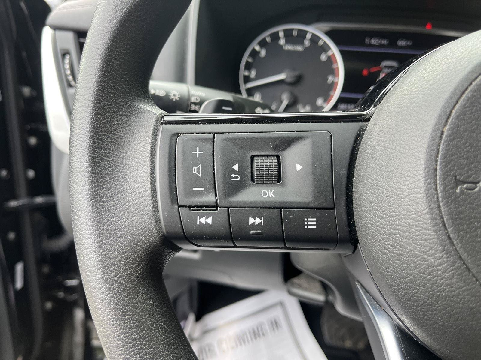 Certified 2023 Nissan Rogue SV AWD/4WD image 29