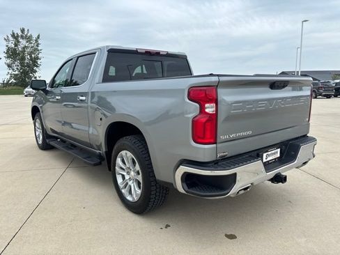 Used 2025 Chevrolet Silverado 1500 LTZ AWD/4WD image 43