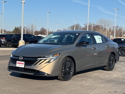 New 2026 Nissan Sentra SV image 2