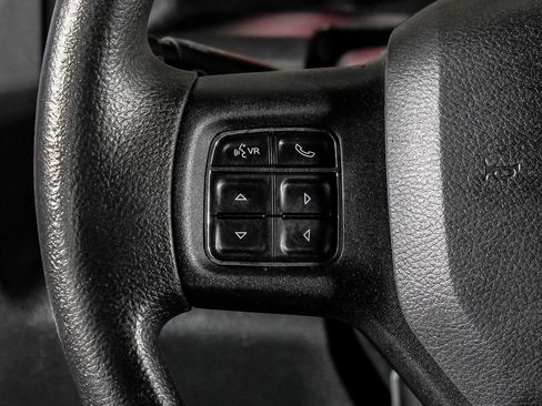 Used 2017 RAM 2500 SLT AWD/4WD image 17