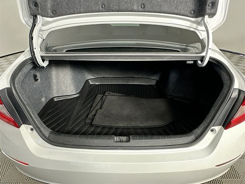 Used 2018 Honda Accord LX image 22