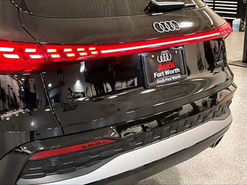 Used 2025 Audi Q5 Premium w/ Convenience Package AWD/4WD image 50