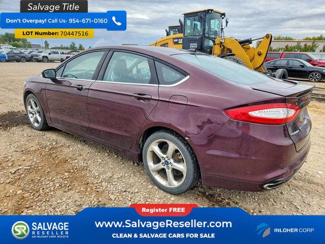 Used 2013 Ford Fusion SE FWD image 3
