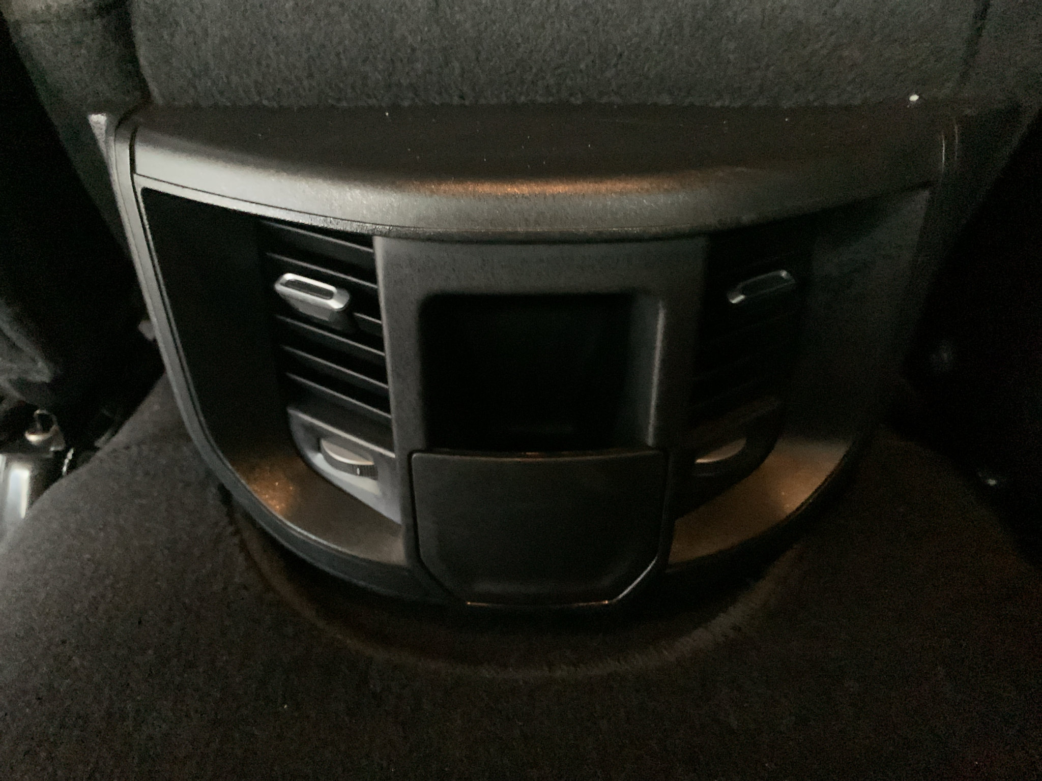 Used 2024 RAM 2500 Tradesman w/ Chrome Appearance Group AWD/4WD image 17