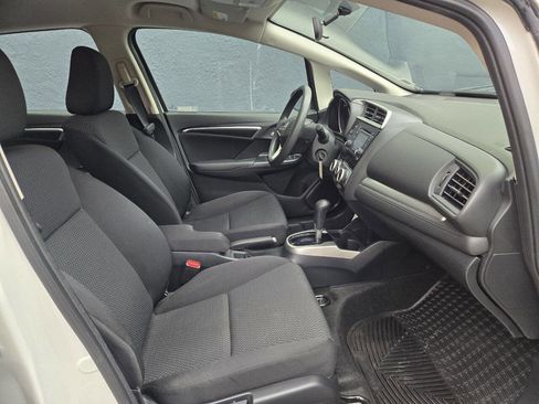 Used 2020 Honda Fit LX image 11