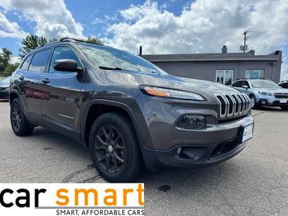 Used 2017 Jeep Cherokee Latitude w/ Cold Weather Group