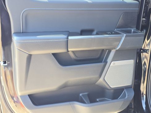 Certified 2022 Ford F150 XLT w/ Equipment Group 302A High image 11