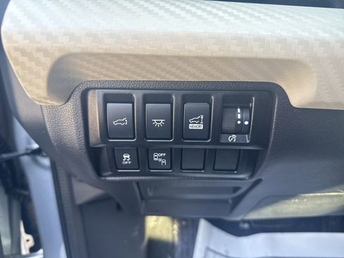 Used 2022 Subaru Ascent Premium w/ Convenience Package image 15