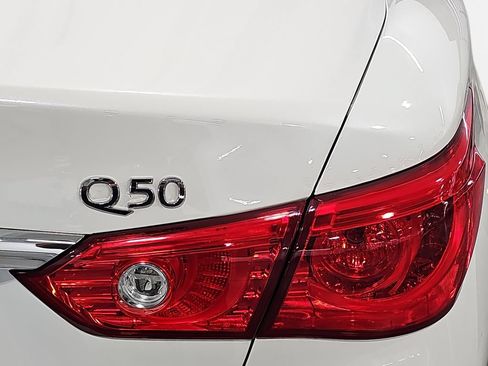 Used 2016 INFINITI Q50 3.0t Premium w/ 3.0T Premium Plus Package AWD/4WD image 35