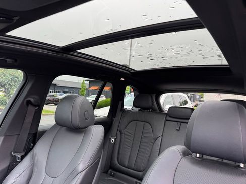 Used 2019 BMW X5 xDrive40i w/ Convenience Package AWD/4WD image 13