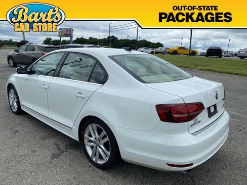 Used 2017 Volkswagen Jetta SEL FWD image 4