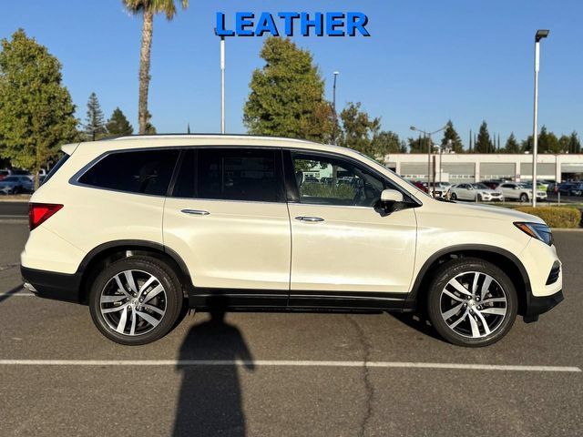 Used 2018 Honda Pilot Touring image 4