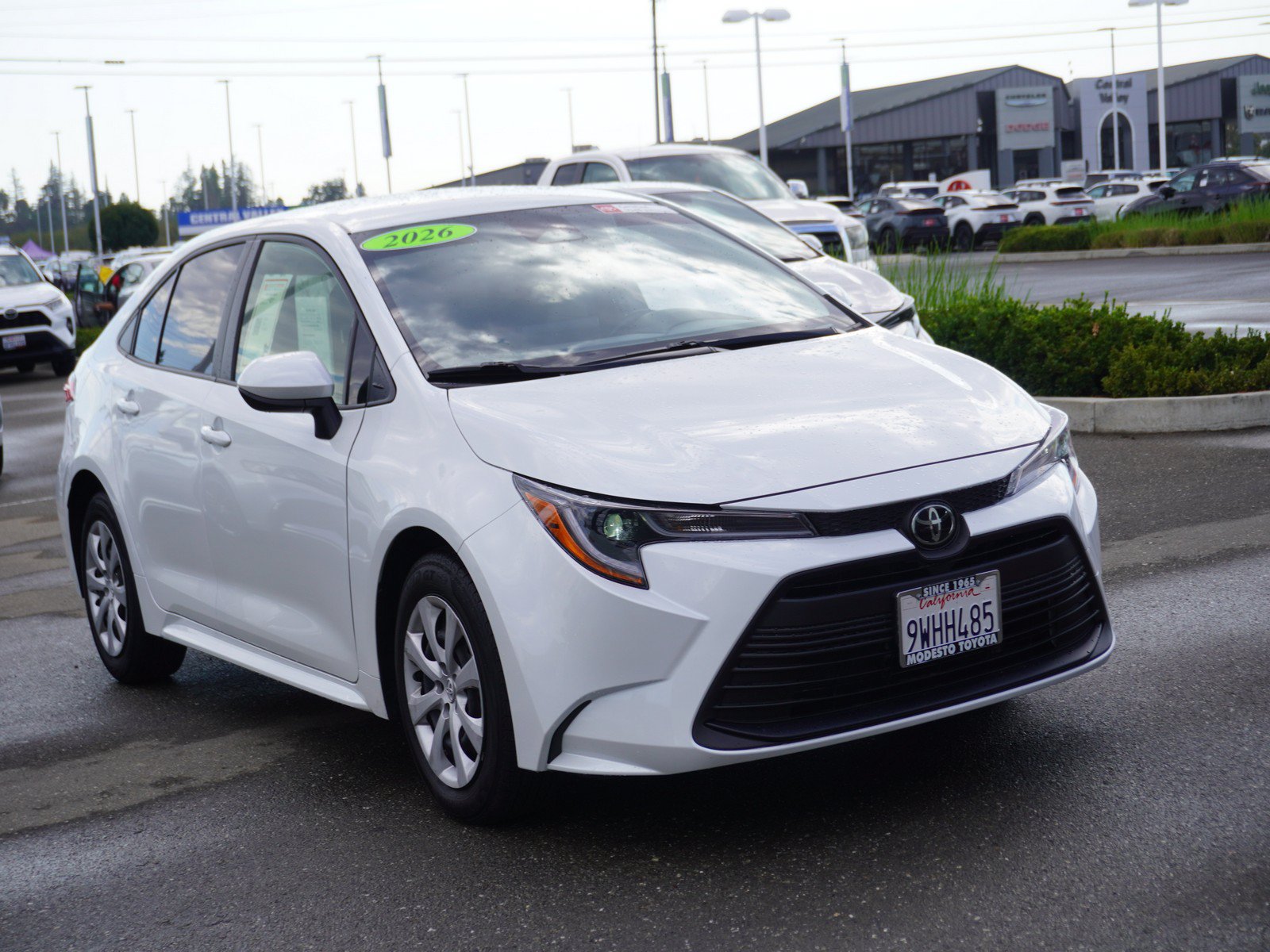 Used 2026 Toyota Corolla LE FWD image 1