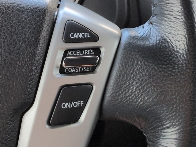 Used 2019 Nissan Titan SV w/ SV Convenience Package AWD/4WD image 28