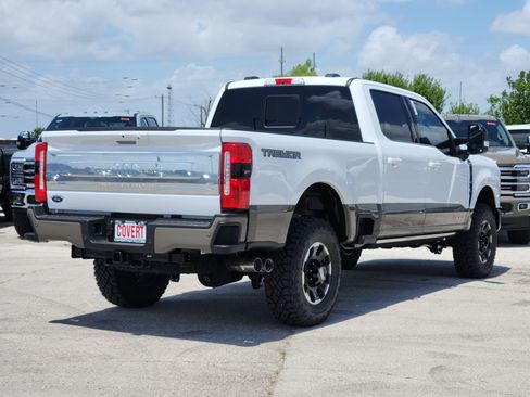 New 2026 Ford F250 King Ranch w/ Tremor Off-Road Package AWD/4WD image 4