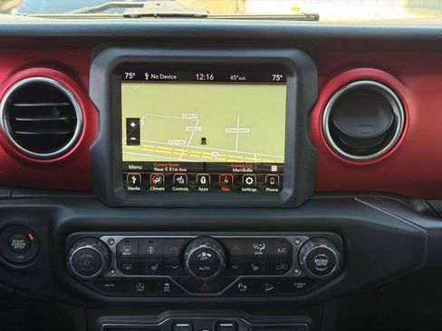 Used 2021 Jeep Wrangler Unlimited Rubicon image 16