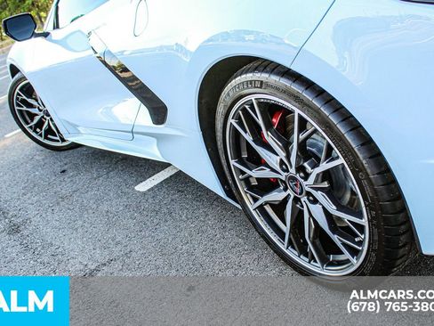 Used 2023 Chevrolet Corvette Stingray Premium Cpe w/ Z51 Performance Package RWD image 15