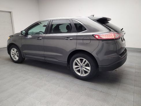 Used 2018 Ford Edge SEL image 3