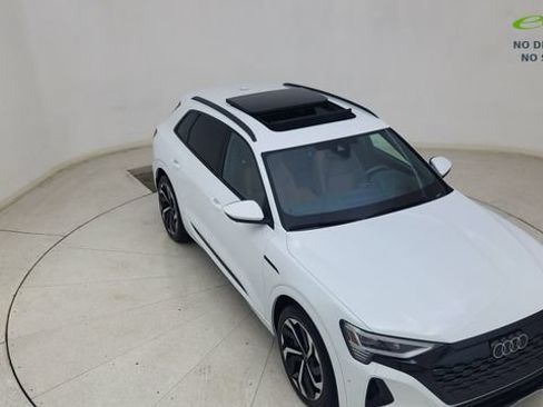Used 2024 Audi Q8 e-tron Prestige w/ Prestige Package AWD/4WD image 79