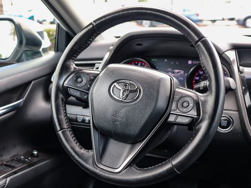 Used 2022 Toyota Camry XSE w/ Carpet Mat Package (TMS) FWD image 18