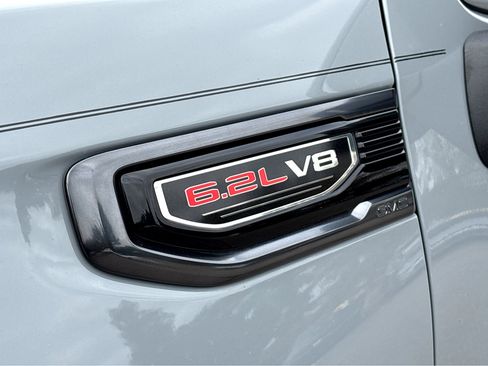 Used 2024 GMC Sierra 1500 AT4 w/ Technology Package image 32