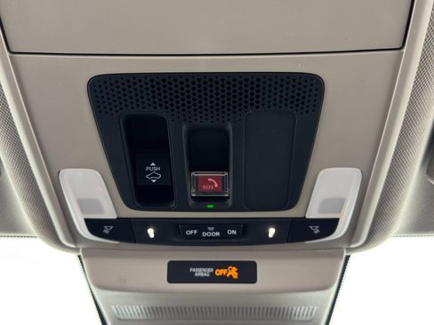 Used 2023 Honda Accord EX image 30