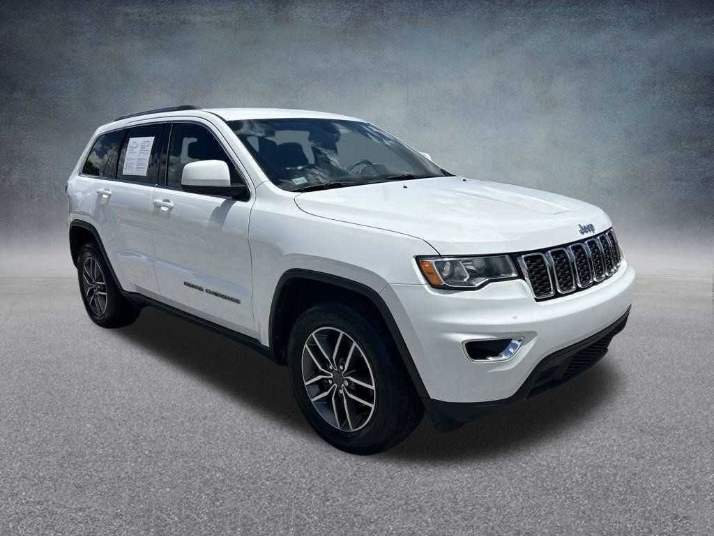 Certified 2019 Jeep Grand Cherokee Laredo RWD image 2