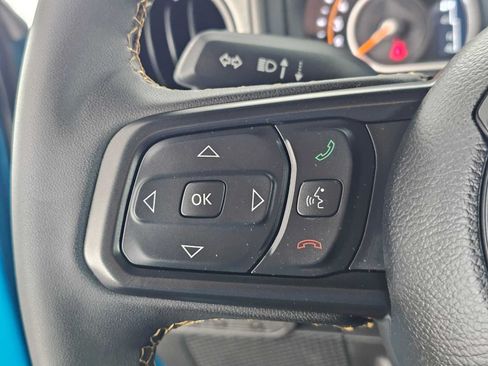 Used 2024 Jeep Wrangler Unlimited Sport AWD/4WD image 28