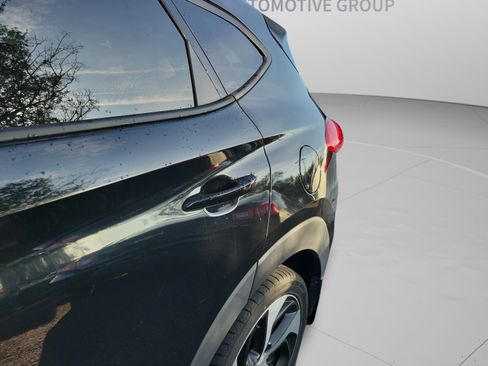 Used 2018 Hyundai Tucson Value FWD image 28