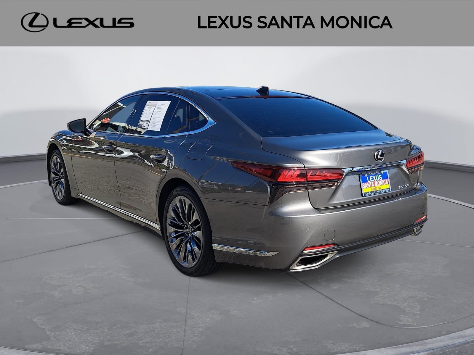 Used 2023 Lexus LS 500 w/ Interior Upgrade Package RWD image 7