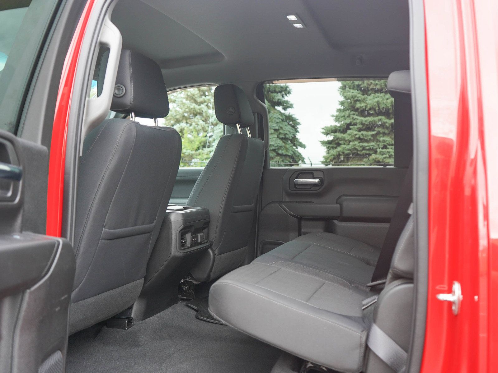 Used 2020 Chevrolet Silverado 2500 LT w/ Convenience Package AWD/4WD image 17