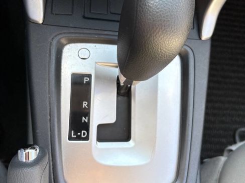 Used 2018 Subaru Forester 2.5i AWD/4WD image 17
