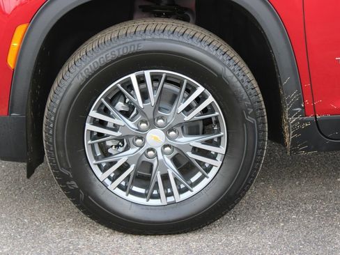 New 2026 Chevrolet Traverse LT w/ Driver Confidence Package image 18