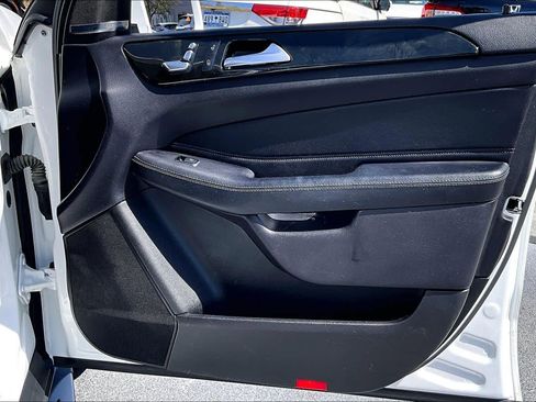 Used 2019 Mercedes-Benz GLE 400 GLE 400 image 23