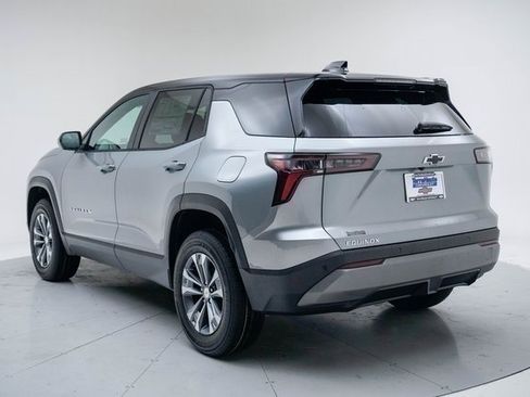 New 2026 Chevrolet Equinox LT w/ Convenience Package II image 4