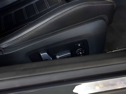 Used 2023 BMW M2 w/ Lighting Package RWD image 56