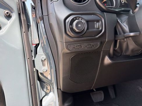 New 2026 Jeep Wrangler Unlimited Rubicon 392 AWD/4WD image 18