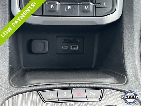 Used 2021 GMC Acadia SLT w/ Technology Package image 37